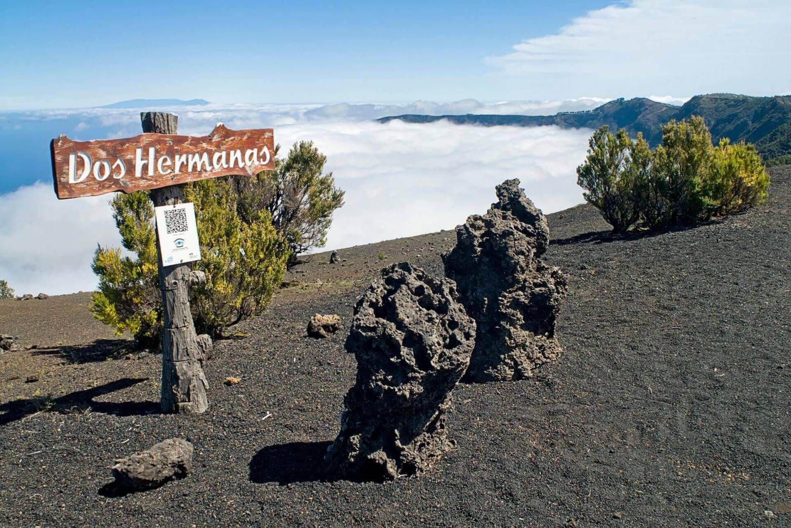 Dos Hermanas. El Hierro.
